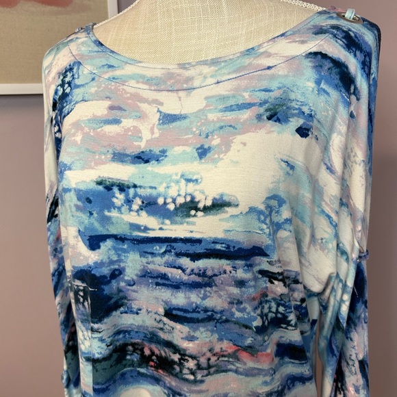 Beautiful Cable & Gauge large women’s long sleeve blouse. - Picture 3 of 9